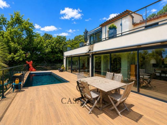 Maison 7 pièces 190 m²