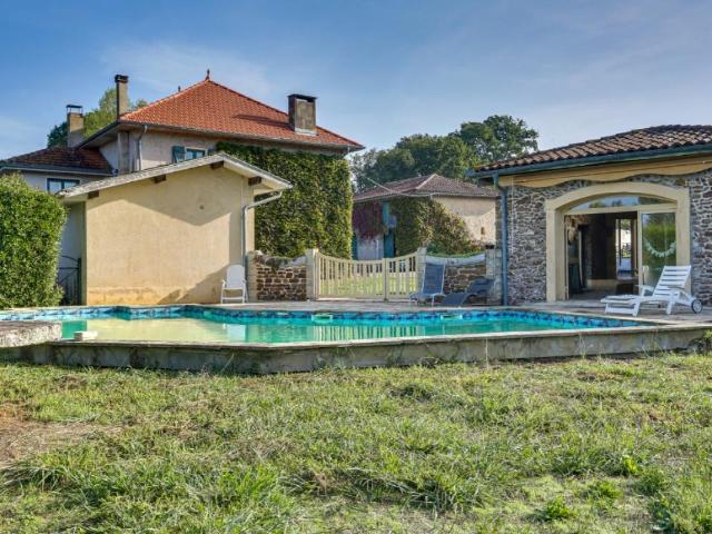 Maison 7 pièces 200 m²