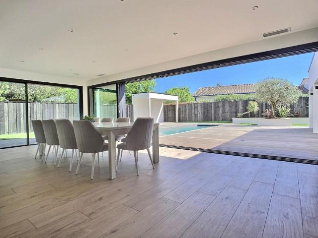 Maison 7 pièces 200 m²