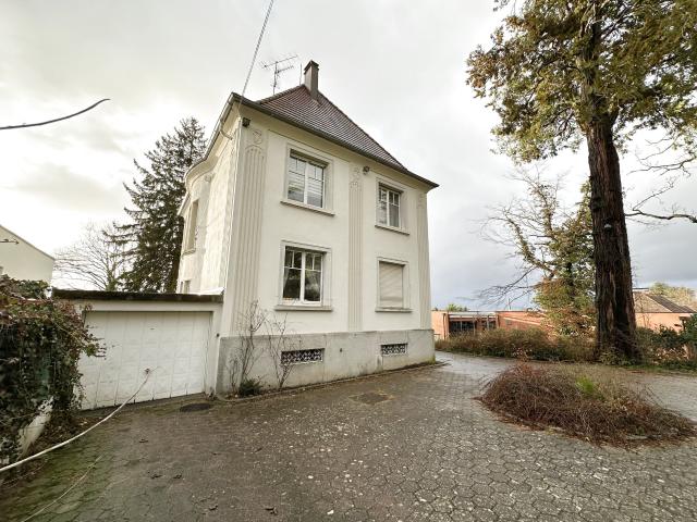 Maison 7 pièces 200 m²