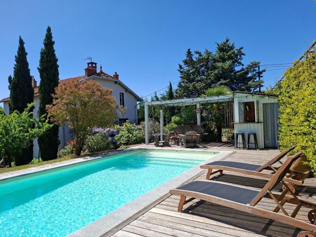 Maison 7 pièces 200 m²