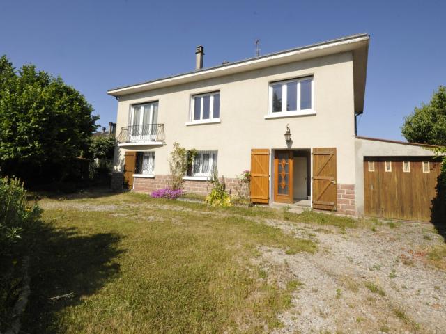Maison 7 pièces 201 m²