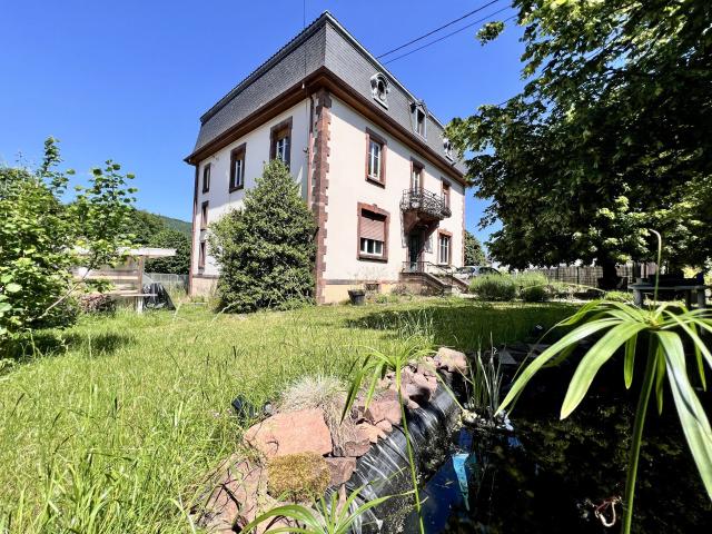 Maison 7 pièces 201 m²