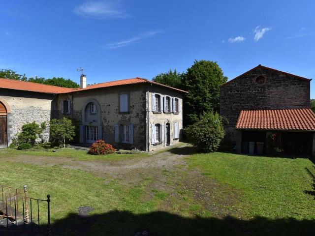 Maison 7 pièces 201 m²