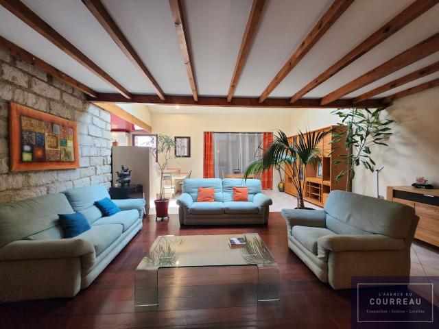 Maison 7 pièces 201 m²