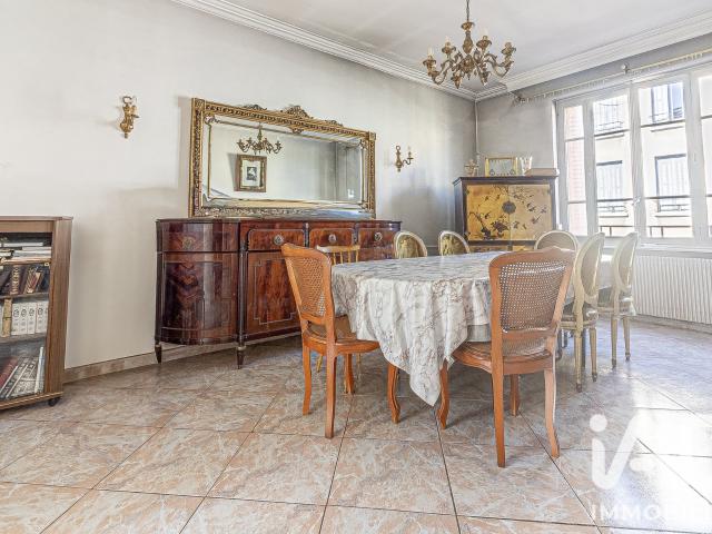 Maison 7 pièces 201 m²