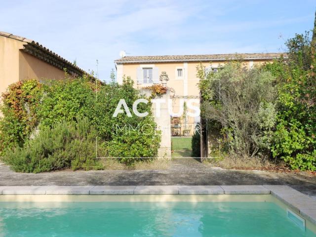 Maison 7 pièces 202 m²