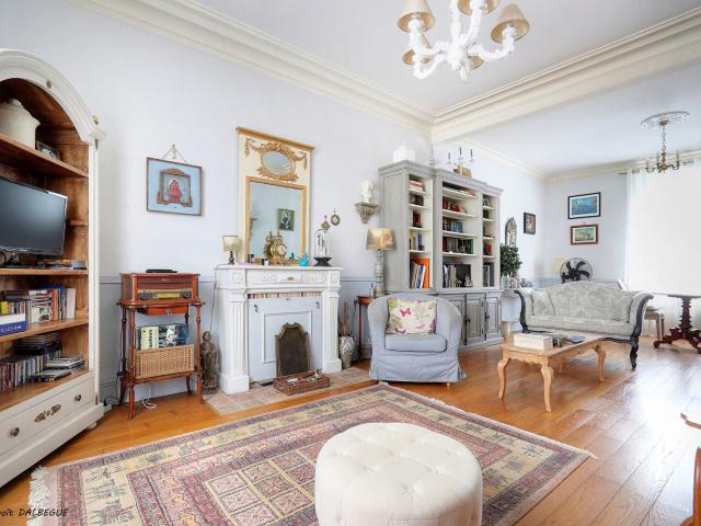 Maison 7 pièces 202 m²