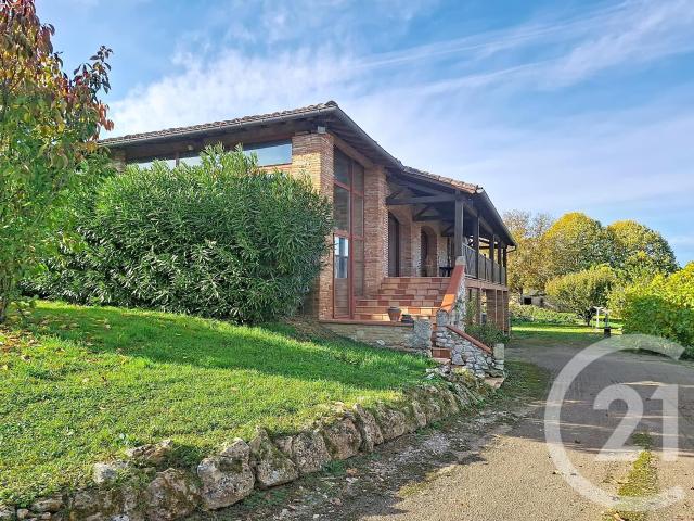 Maison 7 pièces 202 m²