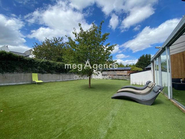 Maison 7 pièces 202 m²