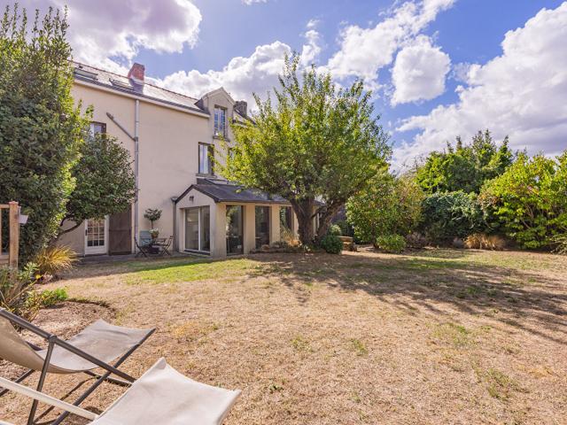 Maison 7 pièces 202 m²