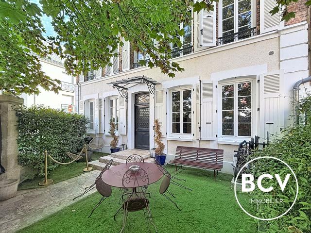 Maison 7 pièces 202 m²