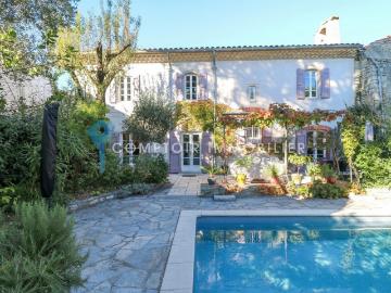 Maison 7 pièces 202 m²