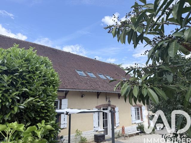 Maison 7 pièces 203 m²