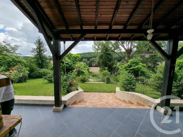 Maison 7 pièces 203 m²