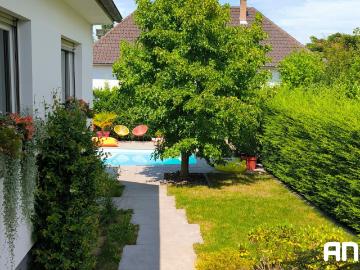 Maison 7 pièces 203 m²
