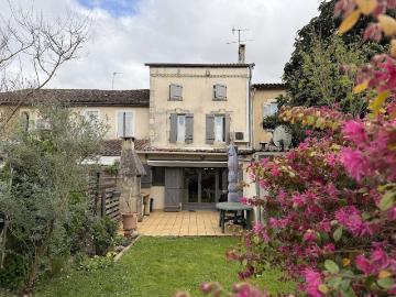 Maison 7 pièces 203 m²