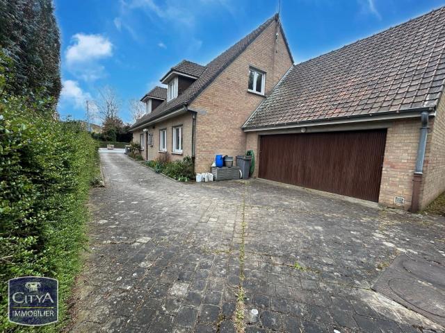 Maison 7 pièces 203 m²