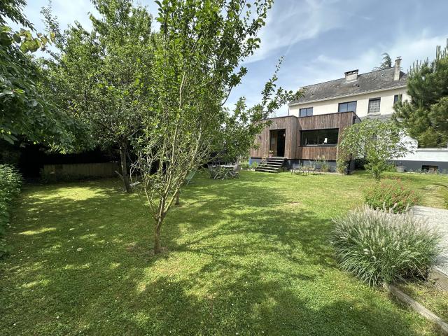Maison 7 pièces 203 m²