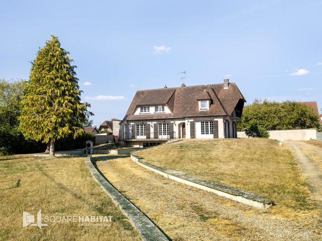 Maison 7 pièces 203 m²