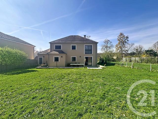 Maison 7 pièces 203 m²