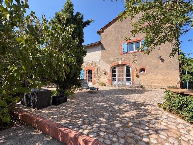 Maison 7 pièces 203 m²