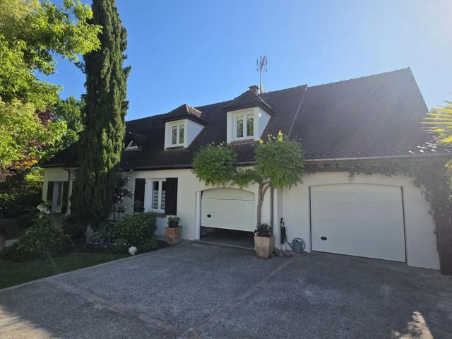 Maison 7 pièces 203 m²