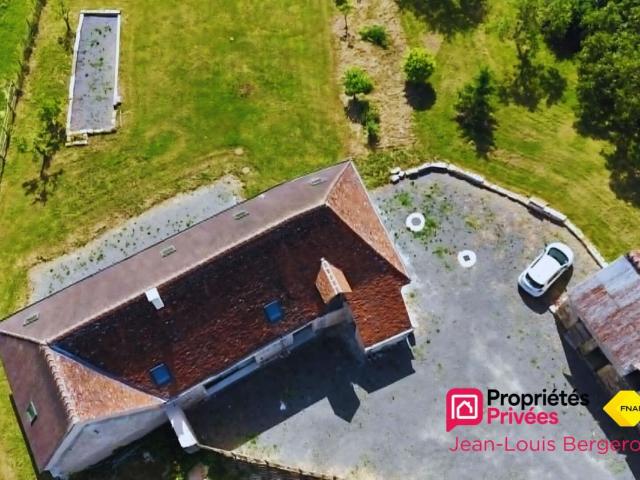 Maison 7 pièces 214 m²