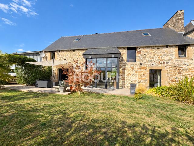 Maison 7 pièces 215 m²