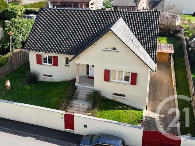 Maison 7 pièces 215 m²