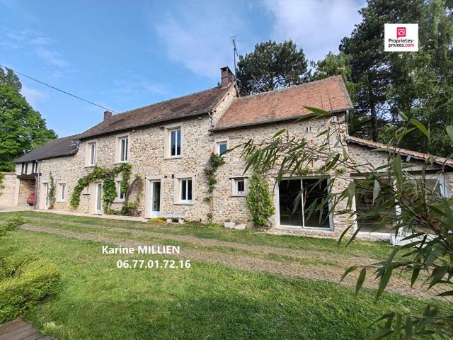 Maison 7 pièces 216 m²