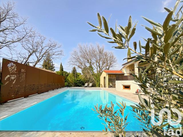 Maison 7 pièces 216 m²