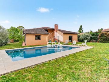 Maison 7 pièces 216 m²