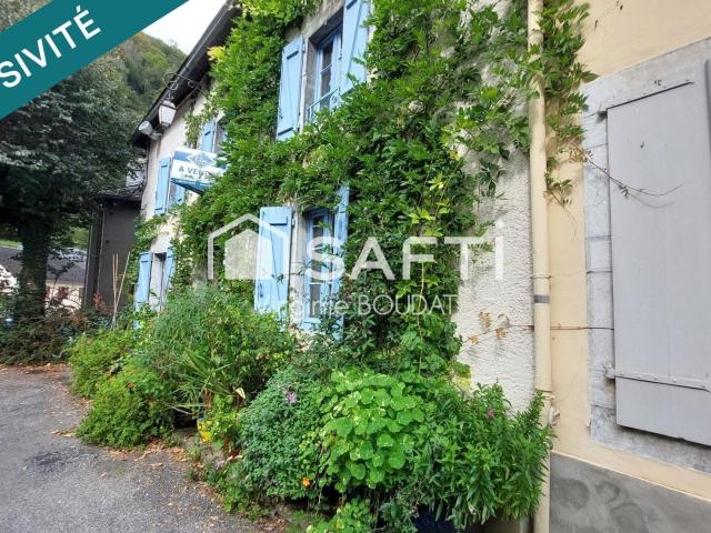 Maison 7 pièces 217 m²