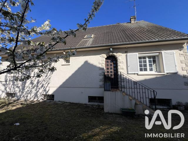 Maison 7 pièces 217 m²