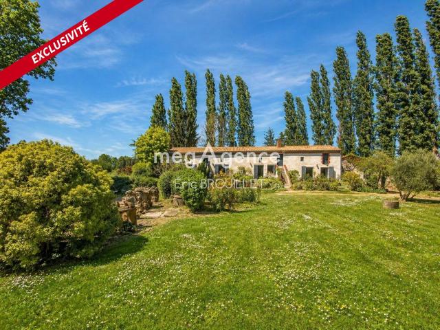 Maison 7 pièces 217 m²