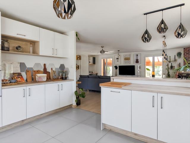Maison 7 pièces 217 m²