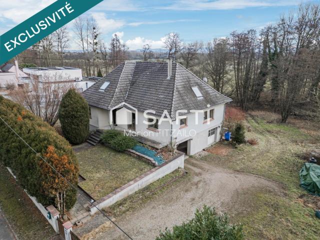 Maison 7 pièces 217 m²