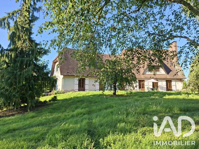 Maison 7 pièces 218 m²