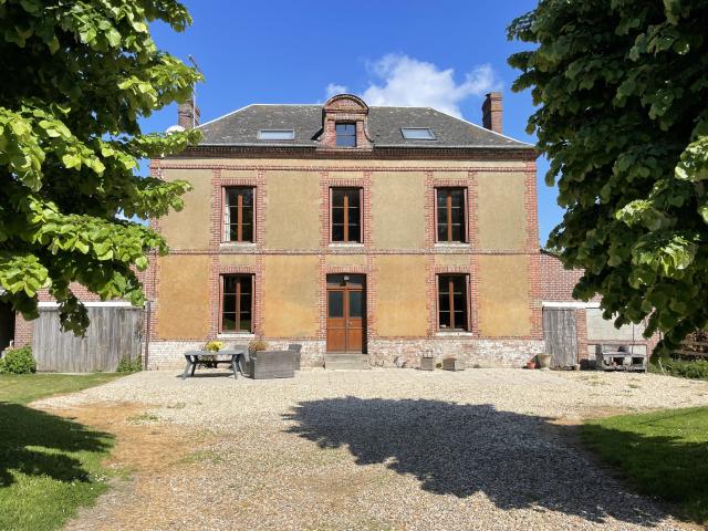 Maison 7 pièces 218 m²