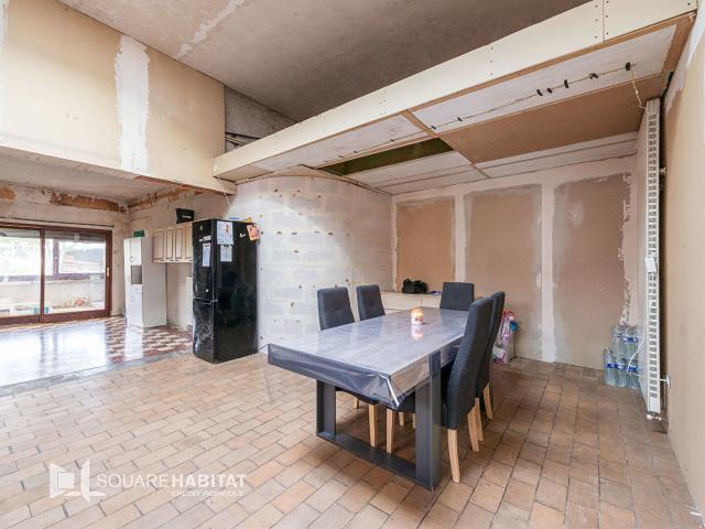 Maison 7 pièces 218 m²