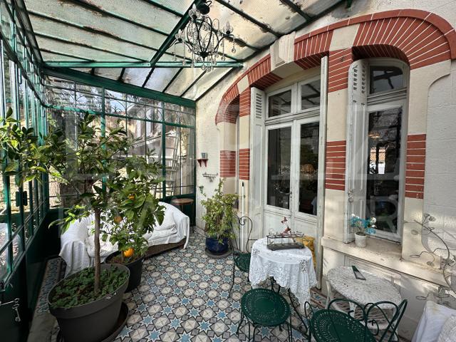 Maison 7 pièces 218 m²