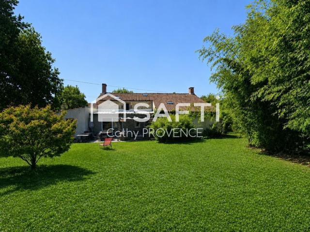 Maison 7 pièces 219 m²