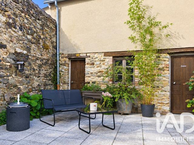 Maison 7 pièces 219 m²