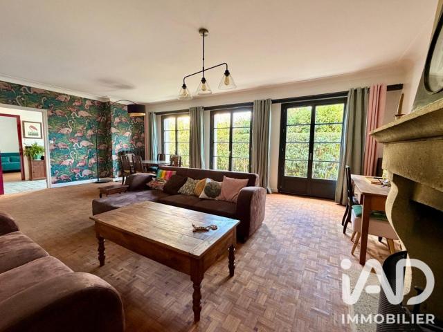 Maison 7 pièces 219 m²