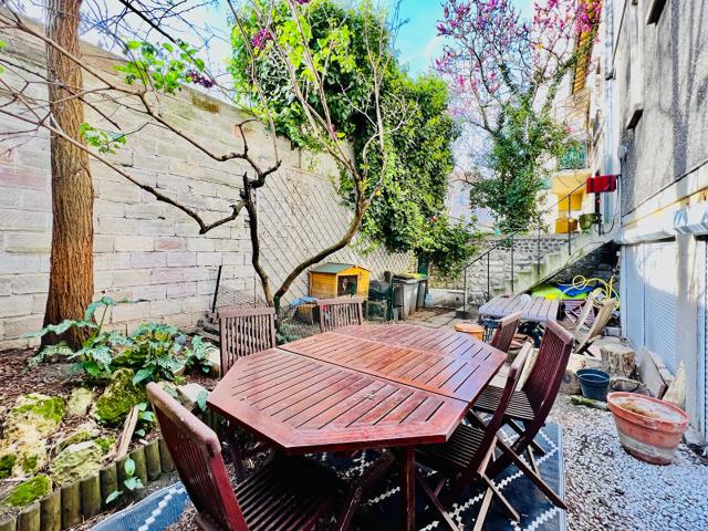 Maison 7 pièces 210 m²