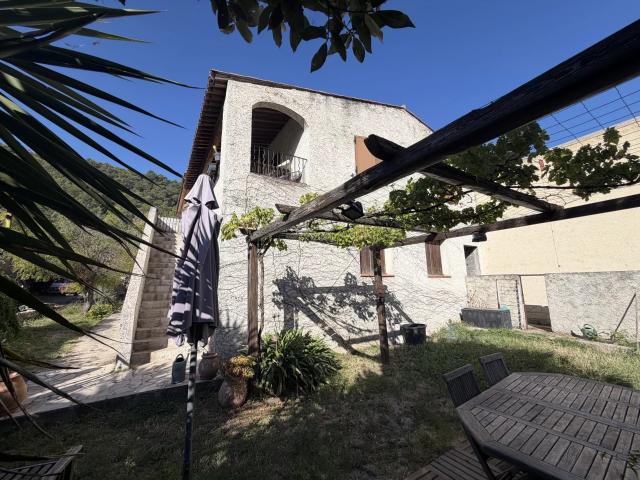 Maison 7 pièces 210 m²