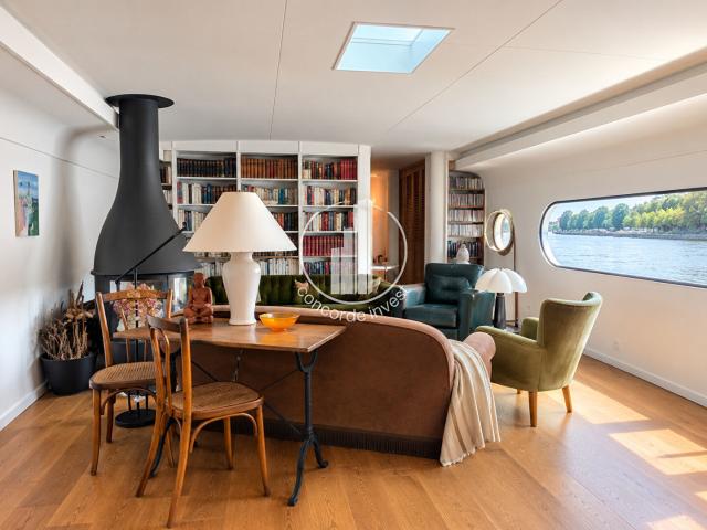 Maison 7 pièces 210 m²