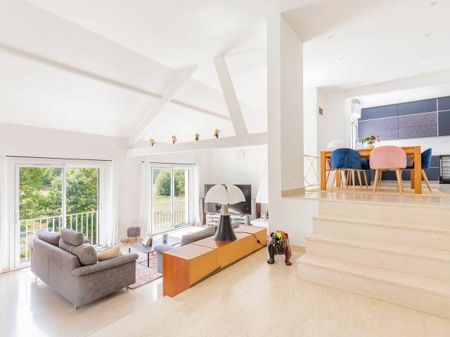 Maison 7 pièces 210 m²
