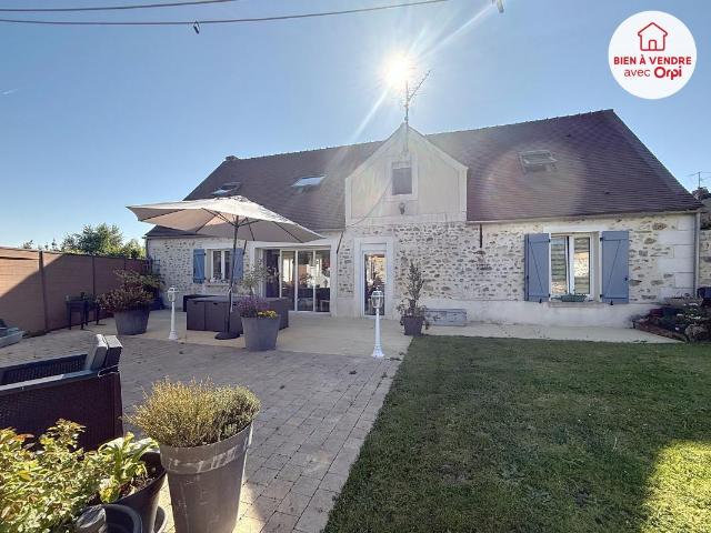 Maison 7 pièces 210 m²